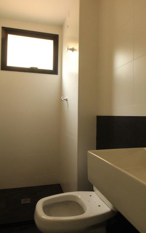 Apartamento à venda com 106m², 3 quartos e 2 vagasBanheiro 