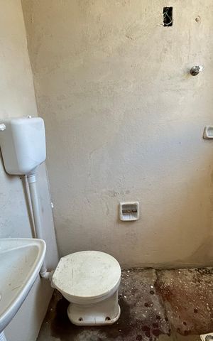 Casa para alugar com 150m², 2 quartos e 1 vagaBanheiro de serviço