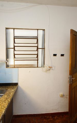Casa para alugar com 100m², 3 quartos e sem vagaCozinha