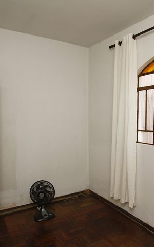 Casa para alugar com 100m², 3 quartos e sem vagaQuarto 1