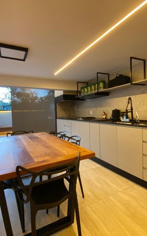 Casa para alugar com 180m², 3 quartos e 2 vagas