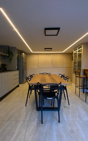 Casa para alugar com 180m², 3 quartos e 2 vagas