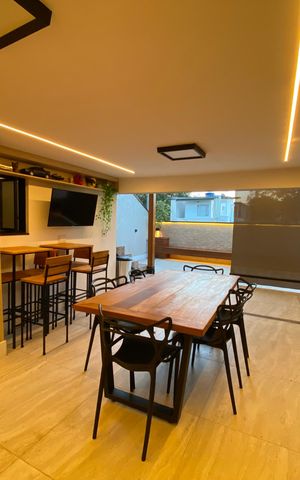Casa para alugar com 180m², 3 quartos e 2 vagas