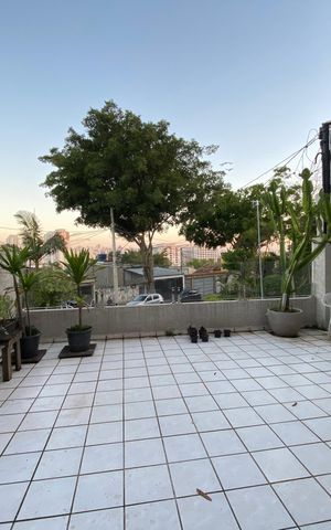 Casa para alugar com 180m², 3 quartos e 2 vagas