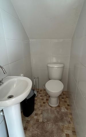 Casa à venda com 450m², 4 quartos e 4 vagasLavabo 3