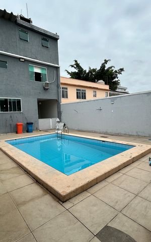 Casa à venda com 450m², 4 quartos e 4 vagasPiscina