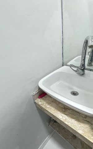 Casa à venda com 450m², 4 quartos e 4 vagasBanheiro da Suíte 2