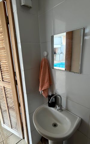 Casa à venda com 450m², 4 quartos e 4 vagasLavabo 3