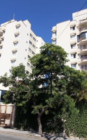 Apartamento para alugar com 79m², 3 quartos e 1 vagaFachada
