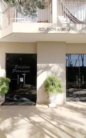 Apartamento para alugar com 79m², 3 quartos e 1 vagaFachada do bloco