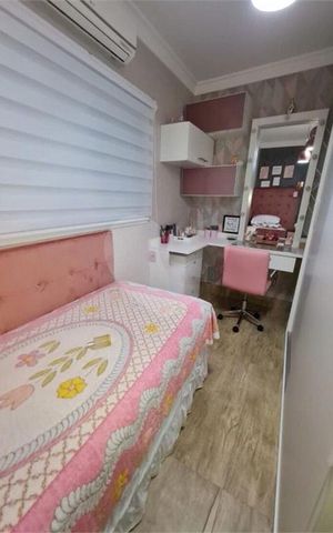 Casa à venda com 300m², 3 quartos e 2 vagas