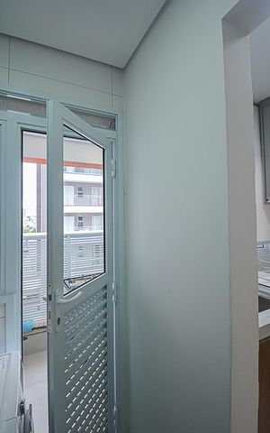 Apartamento à venda com 96m², 3 quartos e 2 vagas Apartamento à venda com 96m², 3 quartos e 2 vagasÁrea de Serviço