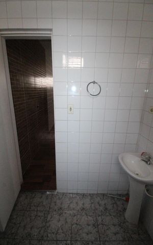 Casa para alugar com 100m², 3 quartos e sem vagaBanheiro