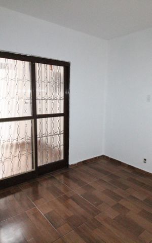 Casa para alugar com 100m², 3 quartos e sem vagaSala
