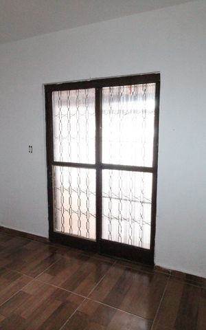 Casa para alugar com 100m², 3 quartos e sem vagaSala
