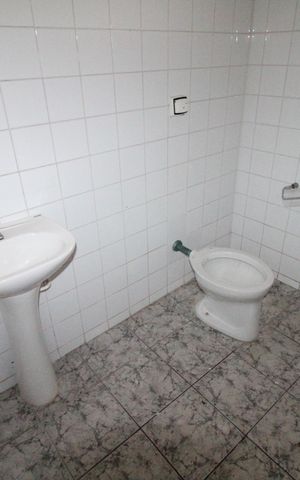 Casa para alugar com 100m², 3 quartos e sem vagaBanheiro