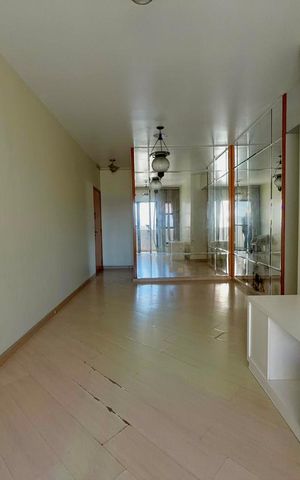 Apartamento à venda com 80m², 3 quartos e 1 vaga Apartamento à venda com 80m², 3 quartos e 1 vagaSala