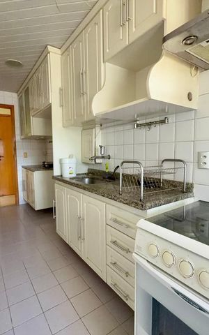 Apartamento à venda com 80m², 3 quartos e 1 vaga Apartamento à venda com 80m², 3 quartos e 1 vagaCozinha