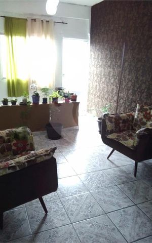 Casa à venda com 430m², 6 quartos e 2 vagas