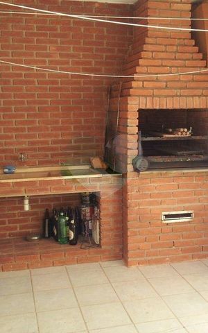 Casa à venda com 175m², 3 quartos e 2 vagas