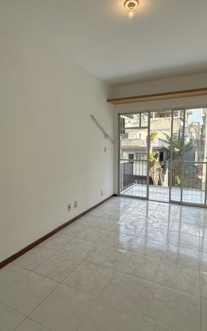 Apartamento para alugar com 45m², 2 quartos e 1 vagaSala