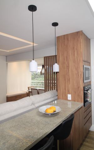 Apartamento à venda com 78m², 2 quartos e 2 vagasSala / Cozinha