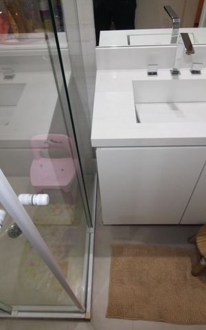 Apartamento à venda com 78m², 2 quartos e 2 vagasBanheiro 2