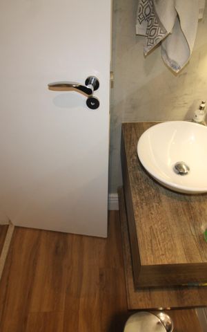 Apartamento à venda com 78m², 2 quartos e 2 vagasLavabo