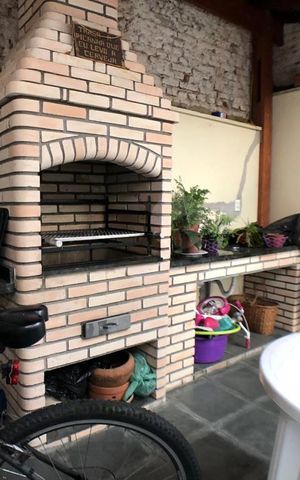 Casa à venda com 155m², 3 quartos e 2 vagas
