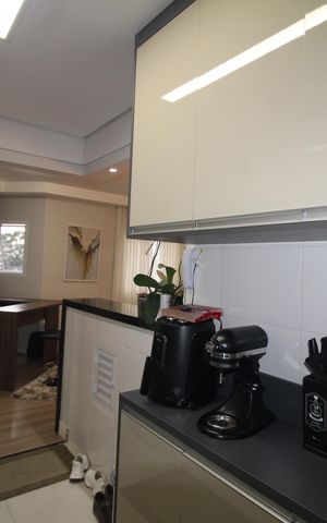 Apartamento à venda com 93m², 3 quartos e 2 vagasCozinha