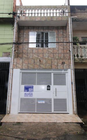 Casa para alugar com 70m², 2 quartos e sem vagaFachada