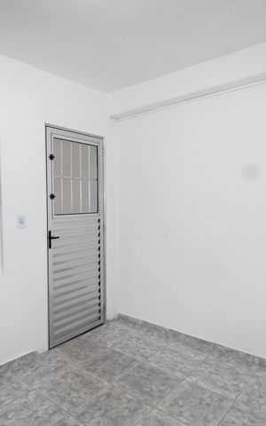 Casa para alugar com 70m², 2 quartos e sem vagaSala