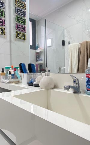 Apartamento à venda com 48m², 2 quartos e 1 vaga Apartamento à venda com 48m², 2 quartos e 1 vagaBanheiro