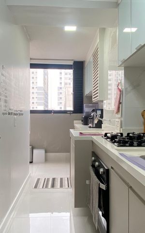 Apartamento à venda com 48m², 2 quartos e 1 vaga Apartamento à venda com 48m², 2 quartos e 1 vagaCozinha - Área de Serviço