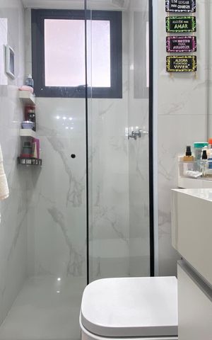 Apartamento à venda com 48m², 2 quartos e 1 vaga Apartamento à venda com 48m², 2 quartos e 1 vagaBanheiro