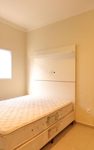 Casa de condomínio para alugar com 230m², 4 quartos e 2 vagas Casa de condomínio para alugar com 230m², 4 quartos e 2 vagasSuíte