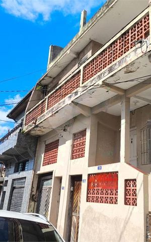 Casa à venda com 169m², 2 quartos e 1 vaga