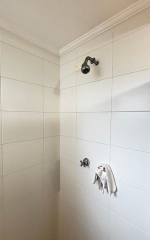 Apartamento à venda com 67m², 2 quartos e 1 vaga Apartamento à venda com 67m², 2 quartos e 1 vagaBanheiro