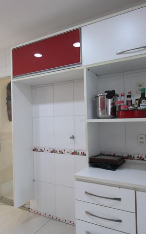Casa de condomínio para alugar com 350m², 4 quartos e 2 vagasCozinha