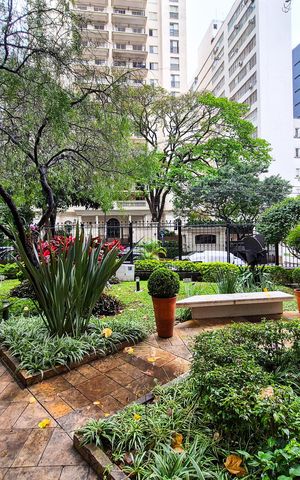 Apartamento para alugar com 130m², 3 quartos e 1 vaga Apartamento para alugar com 130m², 3 quartos e 1 vagaÁrea Comum