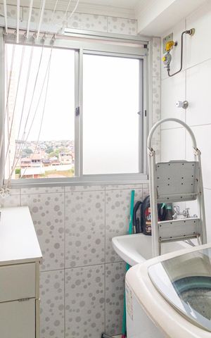Apartamento para alugar com 50m², 2 quartos e 1 vaga Apartamento para alugar com 50m², 2 quartos e 1 vagaCozinha e área de serviço