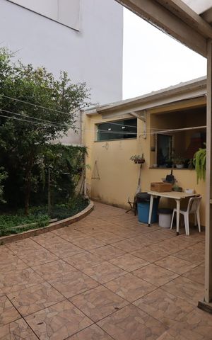 Casa à venda com 177m², 3 quartos e 3 vagasQuintal