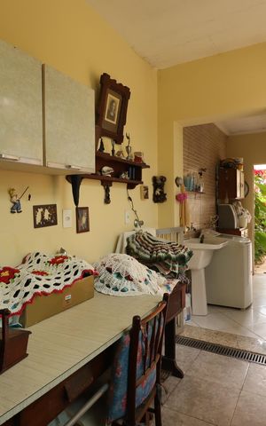 Casa à venda com 177m², 3 quartos e 3 vagasÁrea de Serviço