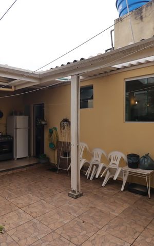 Casa à venda com 177m², 3 quartos e 3 vagasQuintal
