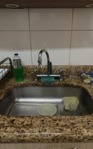 Casa à venda com 177m², 3 quartos e 3 vagasCozinha - Pia