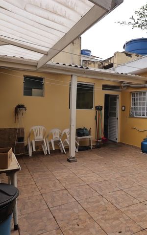 Casa à venda com 177m², 3 quartos e 3 vagasQuintal