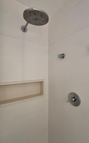 Apartamento à venda com 146m², 3 quartos e 2 vagas Apartamento à venda com 146m², 3 quartos e 2 vagasBanheiro