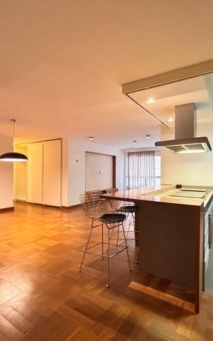 Apartamento à venda com 146m², 3 quartos e 2 vagas Apartamento à venda com 146m², 3 quartos e 2 vagasSala