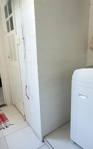 Apartamento à venda com 103m², 3 quartos e sem vaga Apartamento à venda com 103m², 3 quartos e sem vagaÁrea de serviço