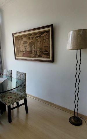 Apartamento à venda com 103m², 3 quartos e sem vaga Apartamento à venda com 103m², 3 quartos e sem vagaSala